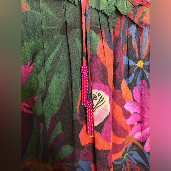 Farm, Rio Bird flowers long sleeve V-neck maxi dress, size small - Picture 13 of 15